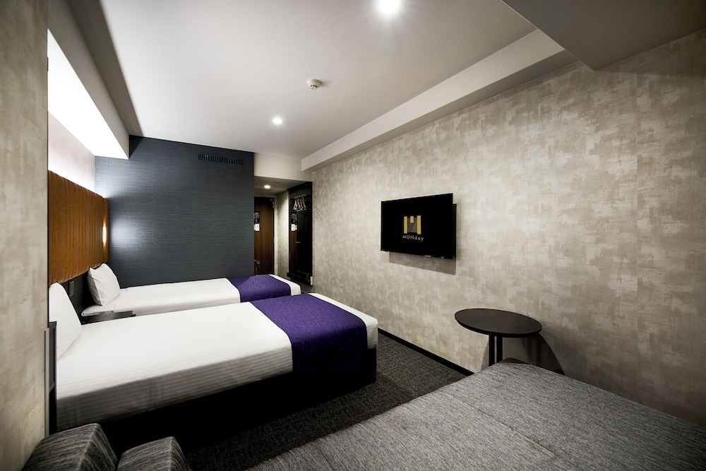 Standard Twin Room with Sofabed, Non Smoking/Shuttle buses to Kinkakuji available! - Photo 10