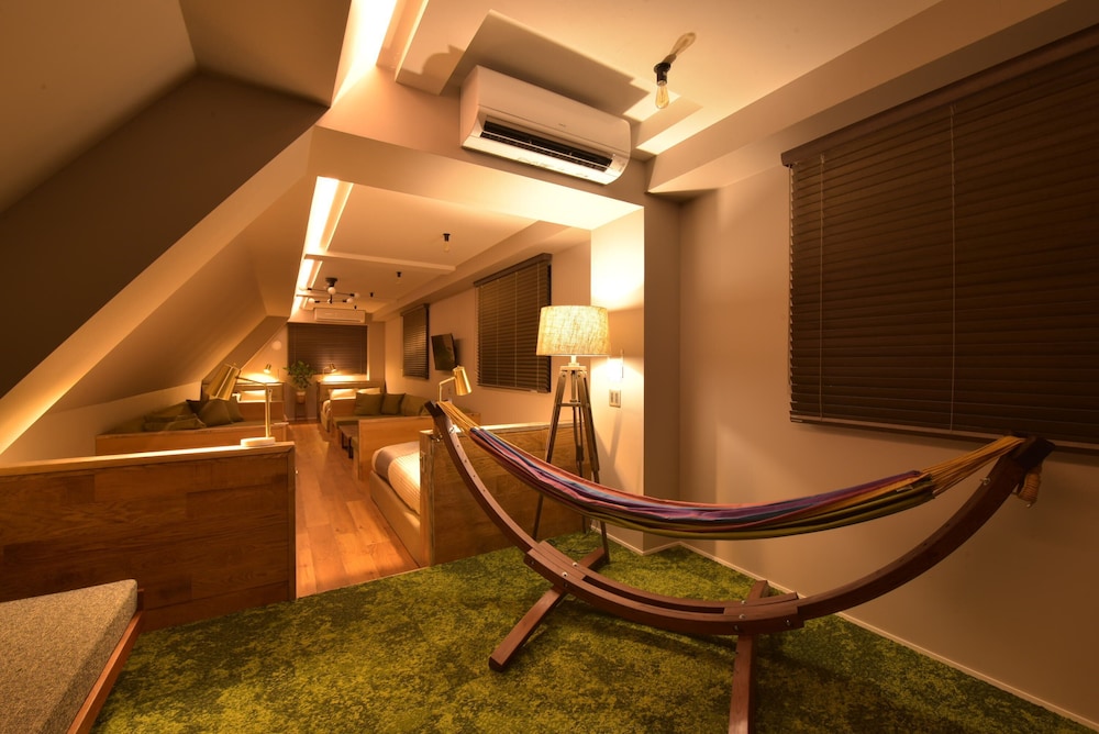 Deluxe Family Room