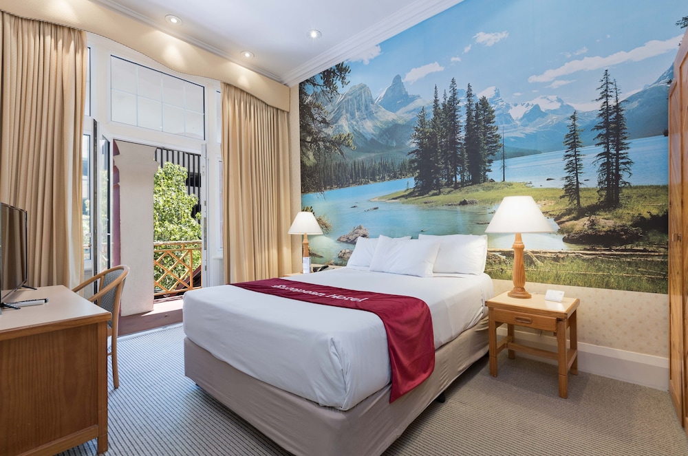 Superior Queen Room with Balcony - Photo 2