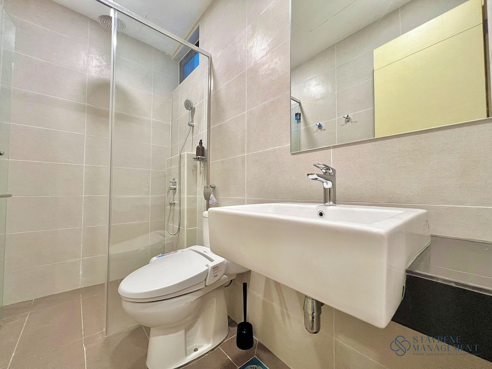 Exclusive Apartment, 3 Bedrooms, Non Smoking, Private Bathroom - Photo 27