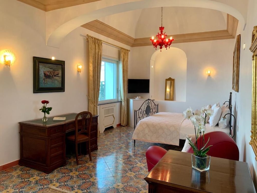 Comfort Room, Sea View photo 3