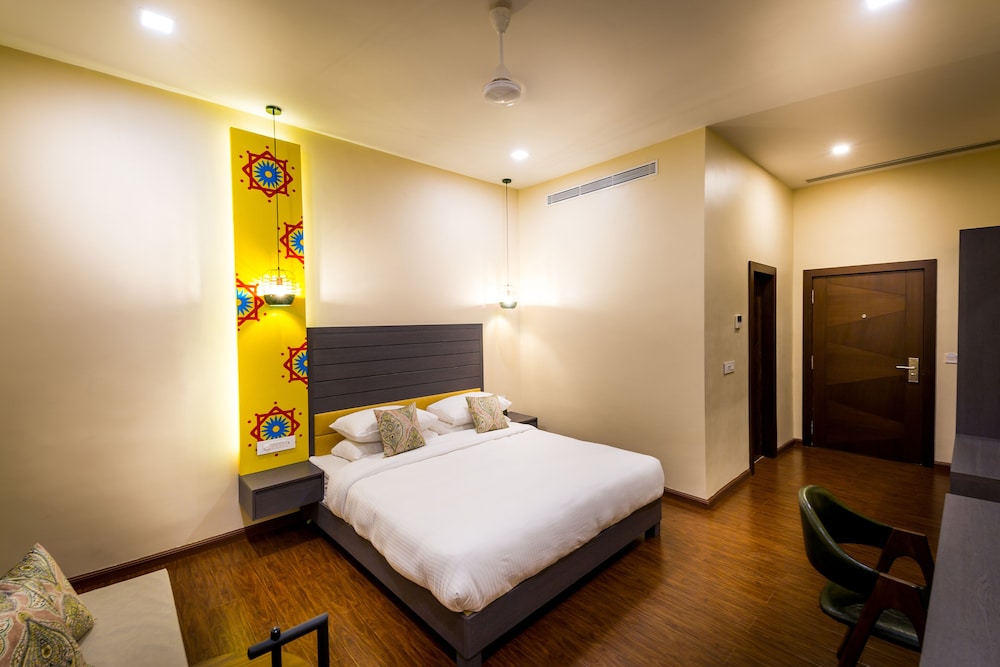 Executive Double Room - Photo 2