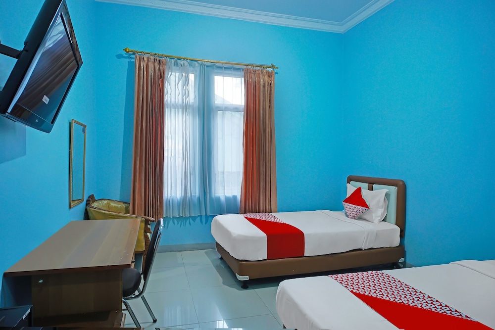 Deluxe Twin Room photo 3