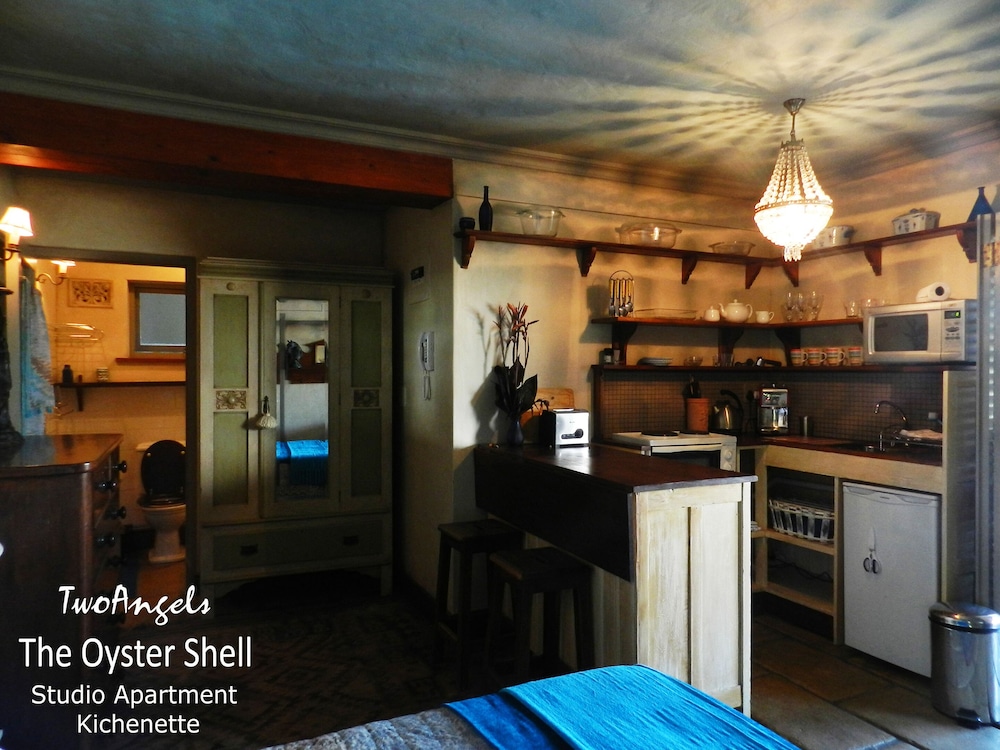 Apartment (Oyster Shell - Studio Apartment) photo 3