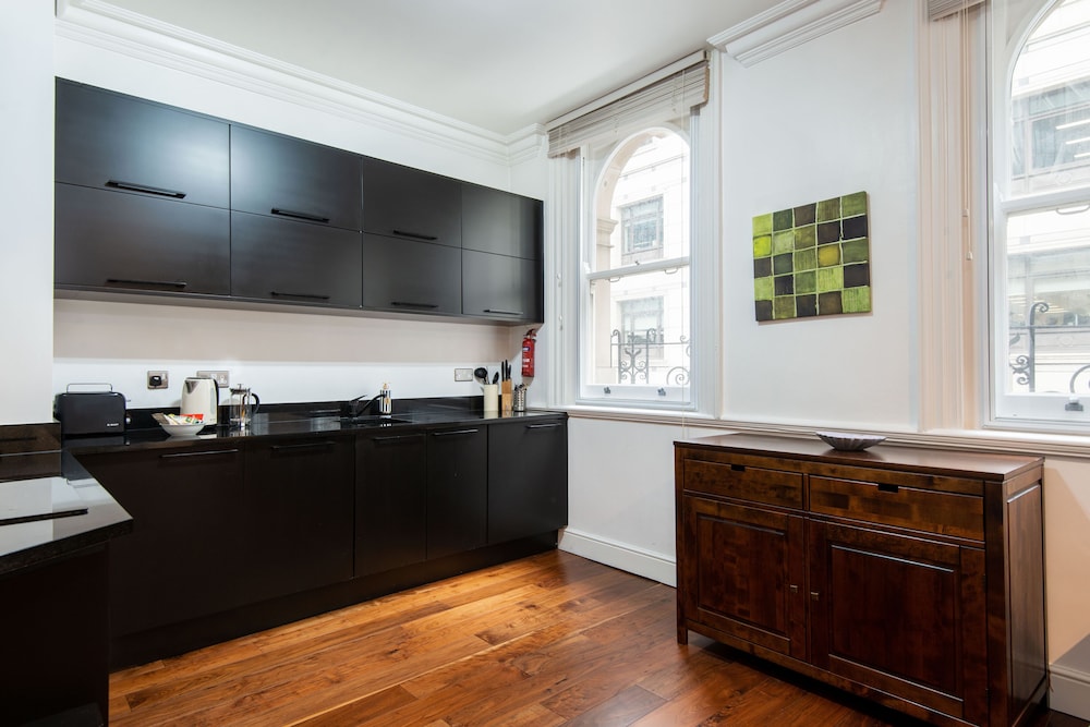 Apartment 3, 48 Bishopsgate photo 2