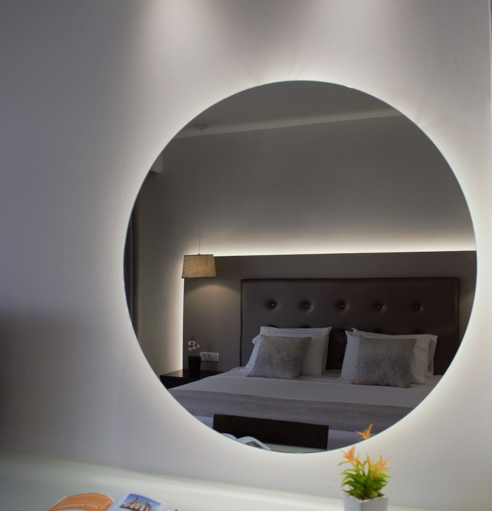Superior Double or Twin Room - Photo 5