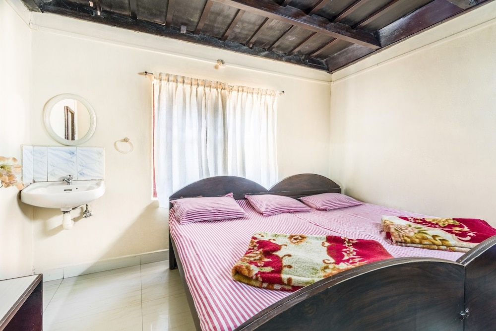 Classic House, 4 Bedrooms photo 3