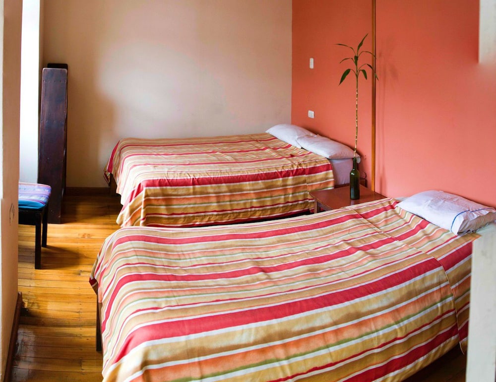 Basic Triple Room photo 1
