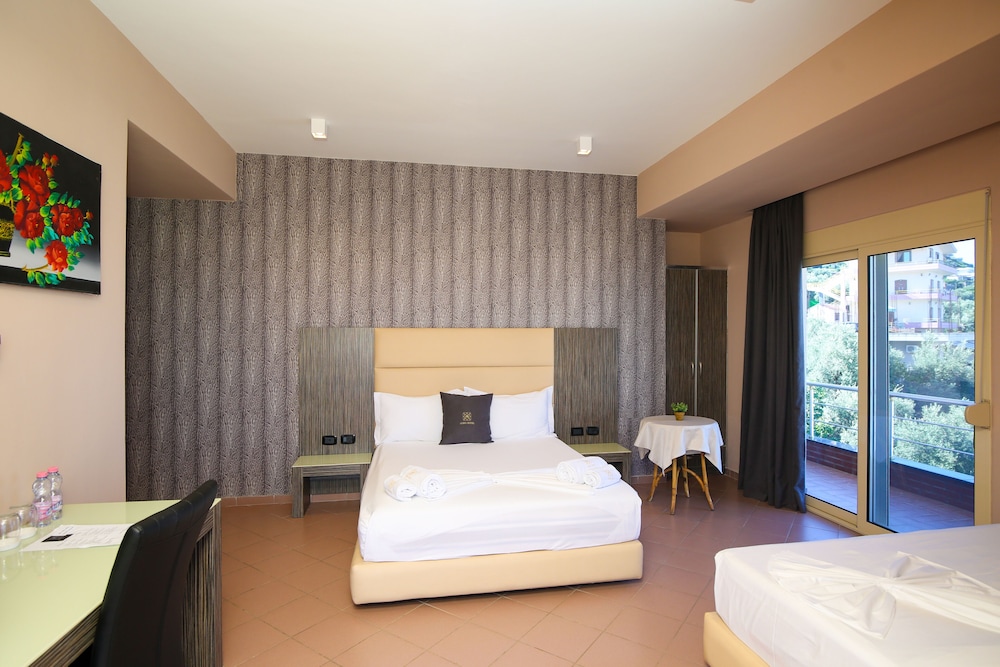 Family Room, Sea View photo 1
