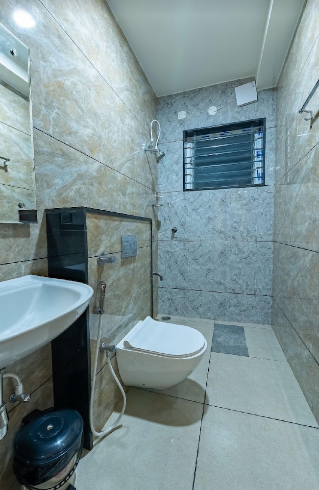 Executive Room - Photo 2