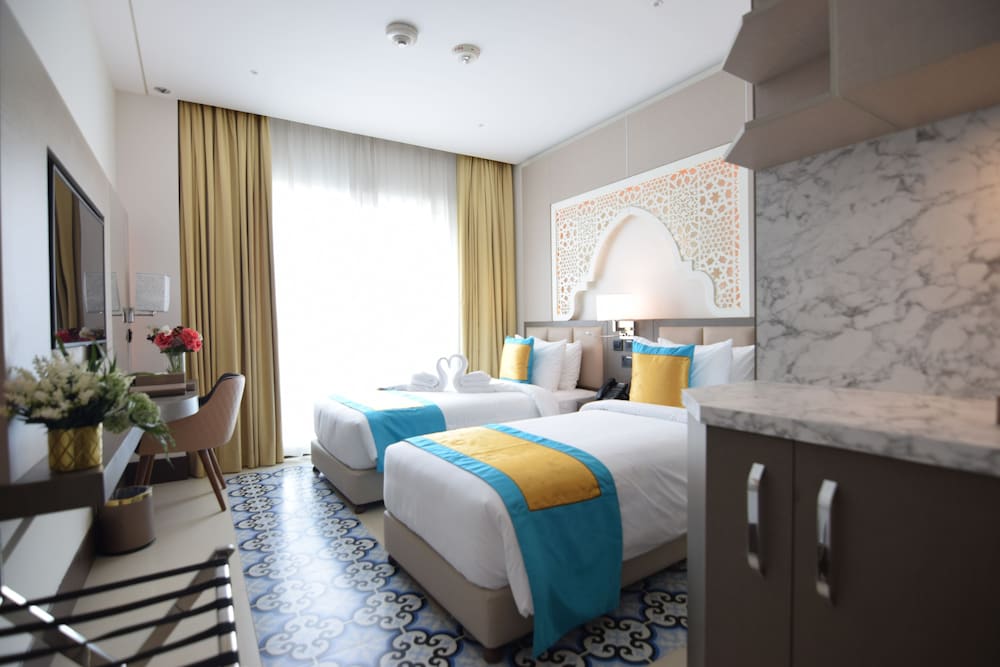 Twin Room - Photo 8