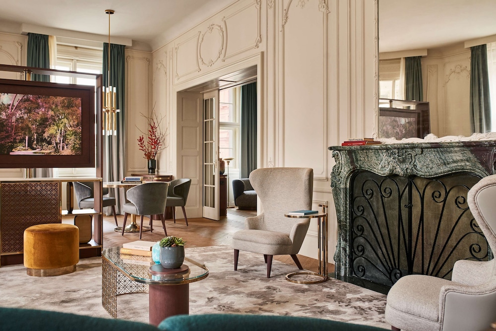 Presidential Suite
