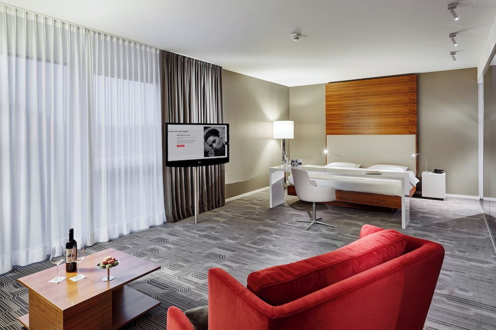 Gallery Suite