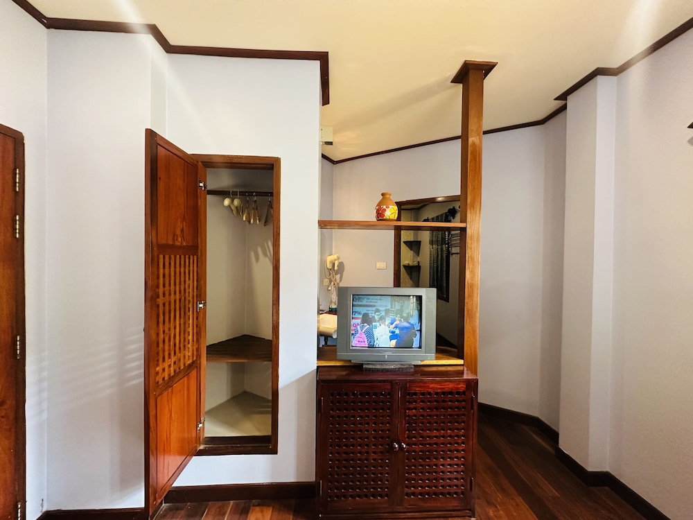 Deluxe Twin Room - Photo 34