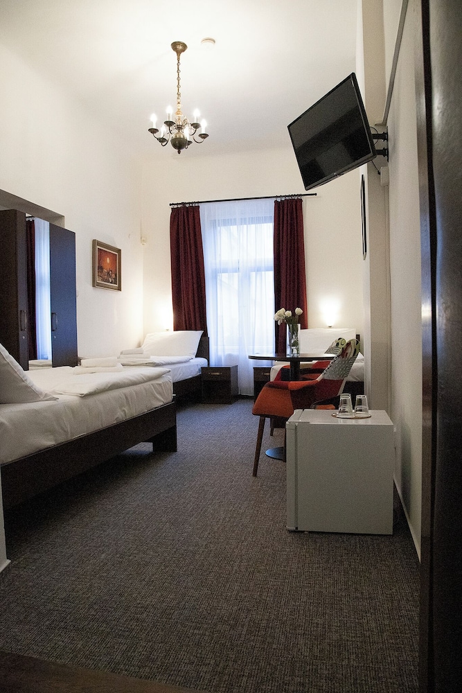 Classic Triple Room