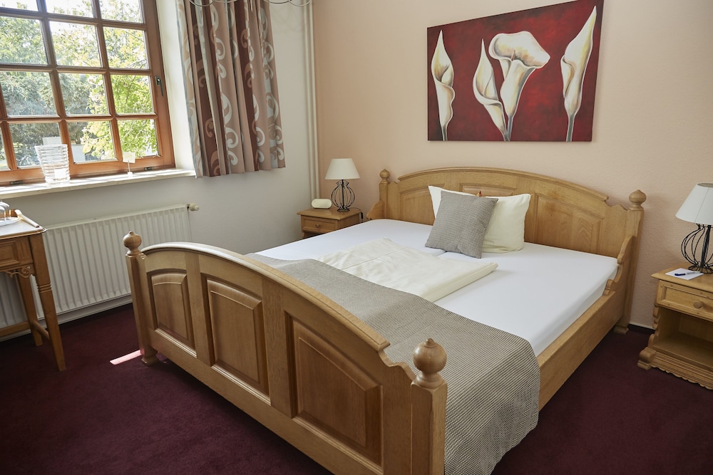 Standard Double Room - Photo 2