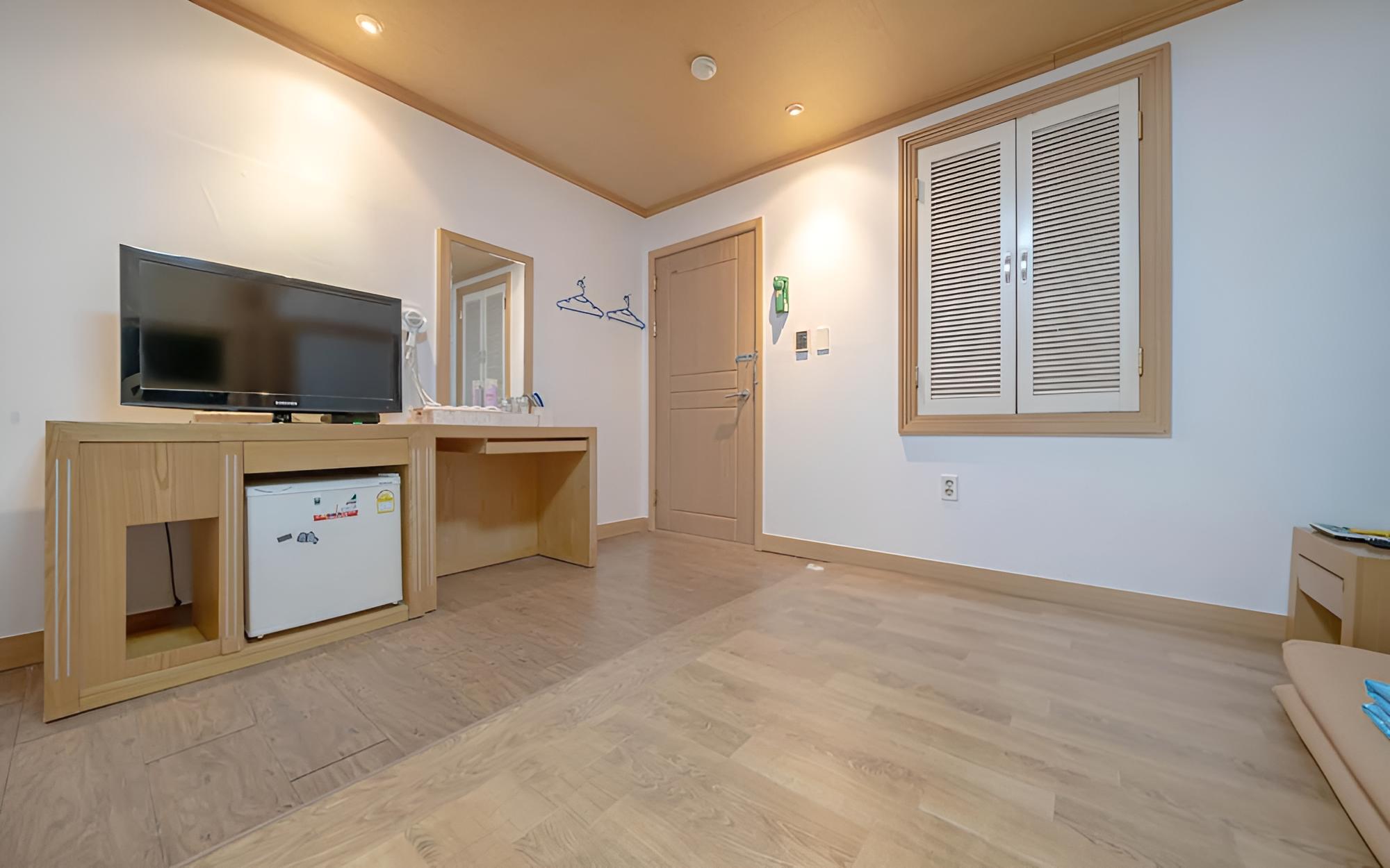 Room (General (Ondol)) - Photo 5