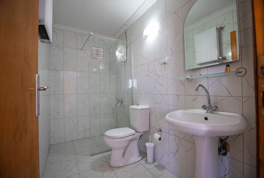 Comfort Apartment photo 2