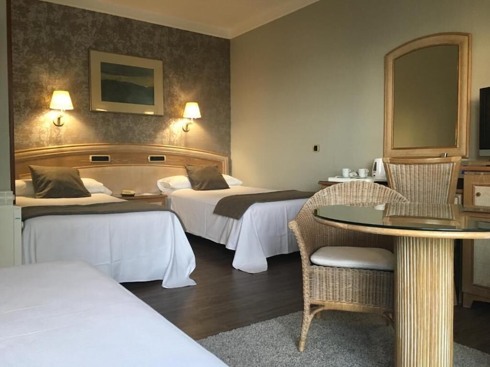 Basic Triple Room