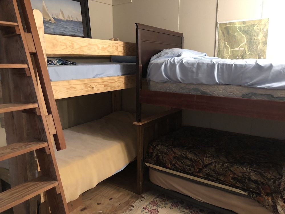 Family Cabin, 3 Bedrooms, Valley View photo 1