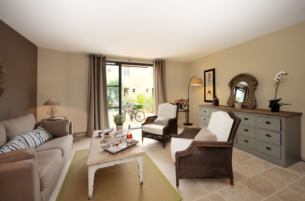 Comfort House, 2 Bedrooms photo 1