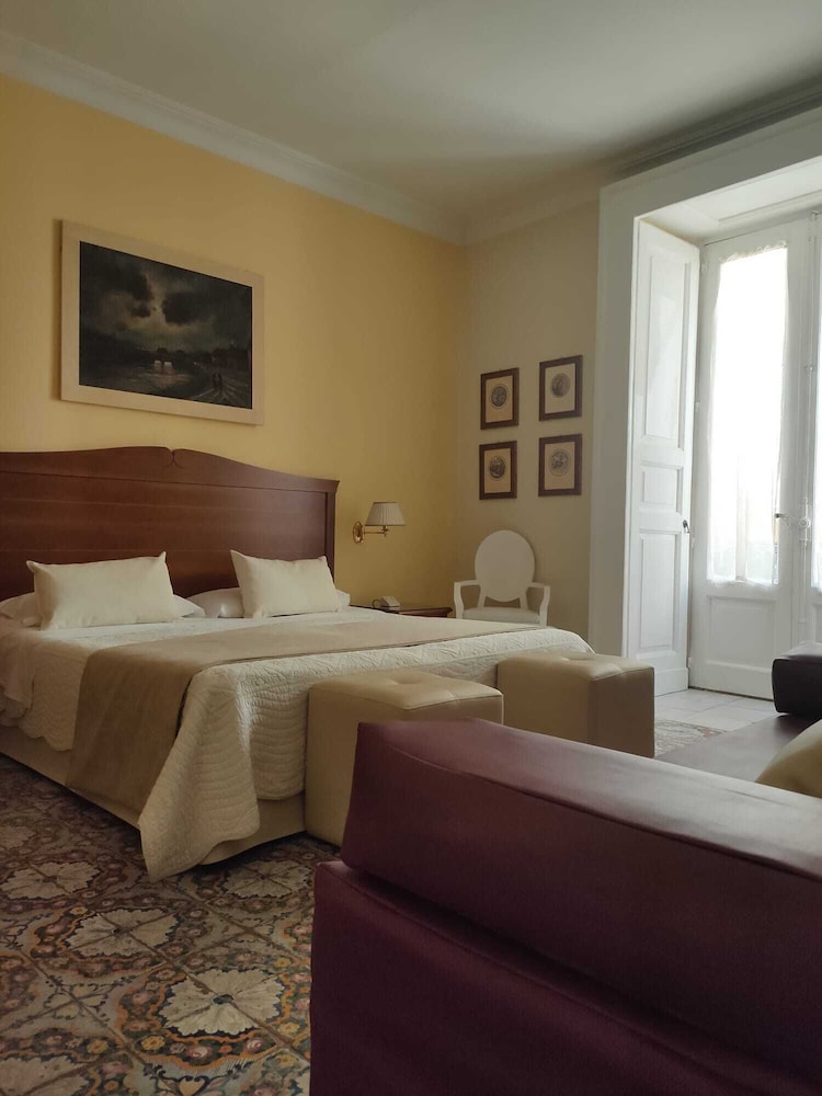 Junior Suite - Photo 3