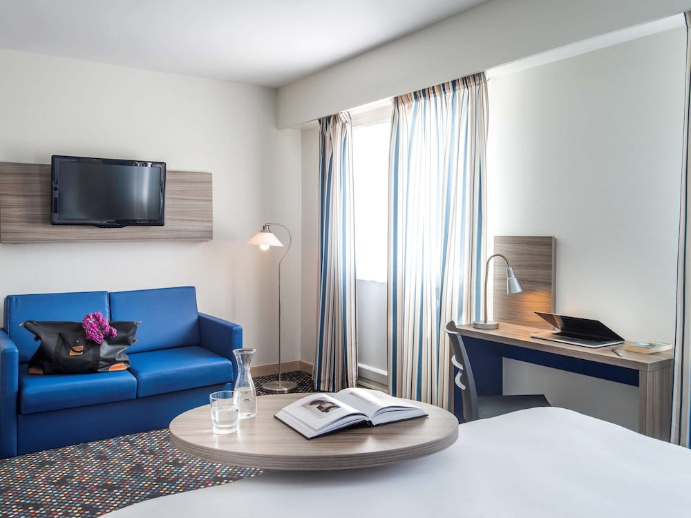 Standard Suite, Multiple Beds