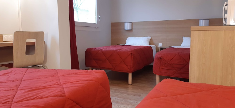 Room, Multiple Beds - Photo 4