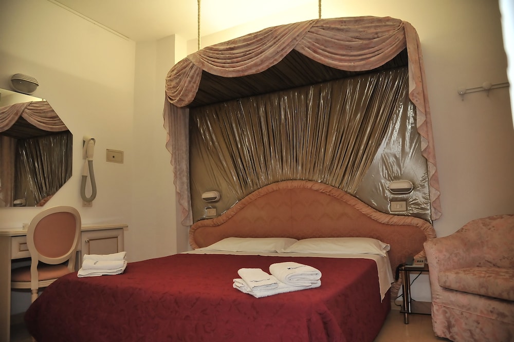 Double Room Single Use photo 3