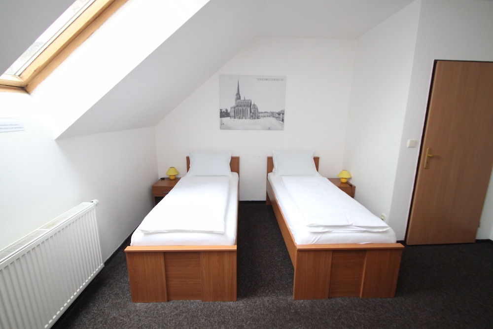 Basic Twin Room, Kitchen photo 1