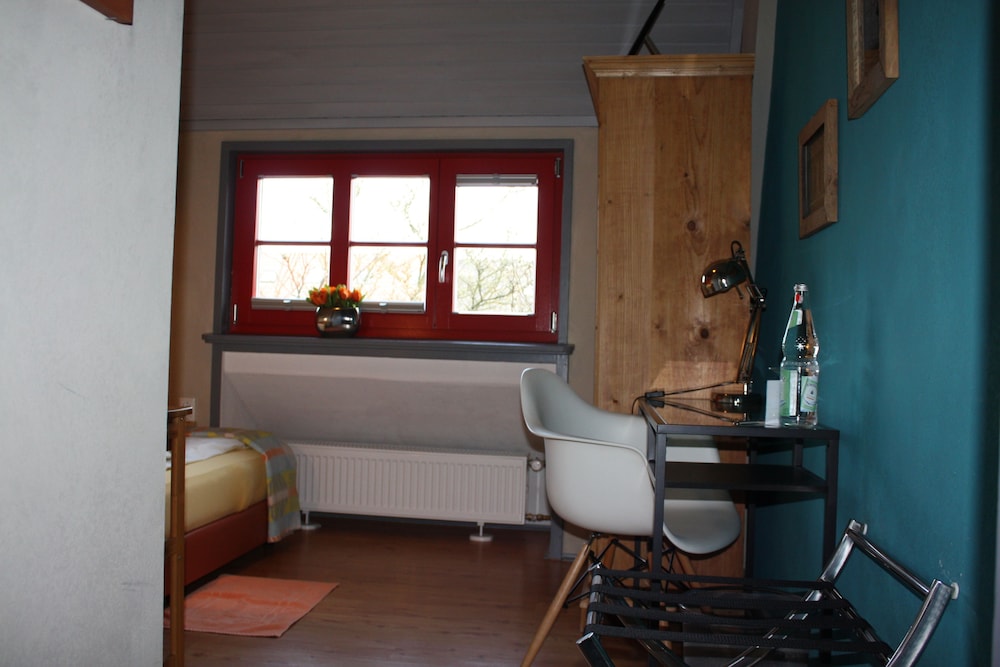 Standard Single Room photo 2