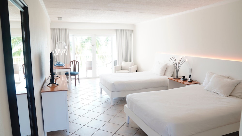 Room, 1 King Bed, Oceanfront