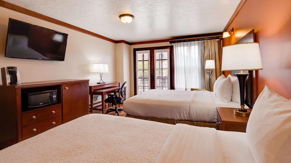 Standard Room, 2 Queen Beds, Accessible, Non Smoking photo 1