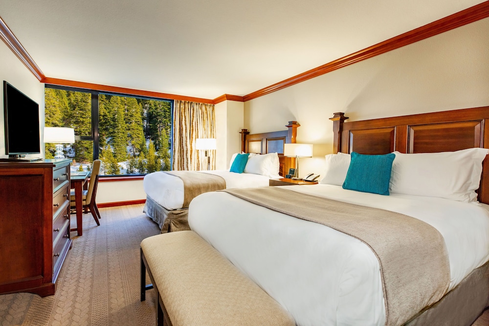 Deluxe Room, 2 Queen Beds (Forest View) - Photo 1