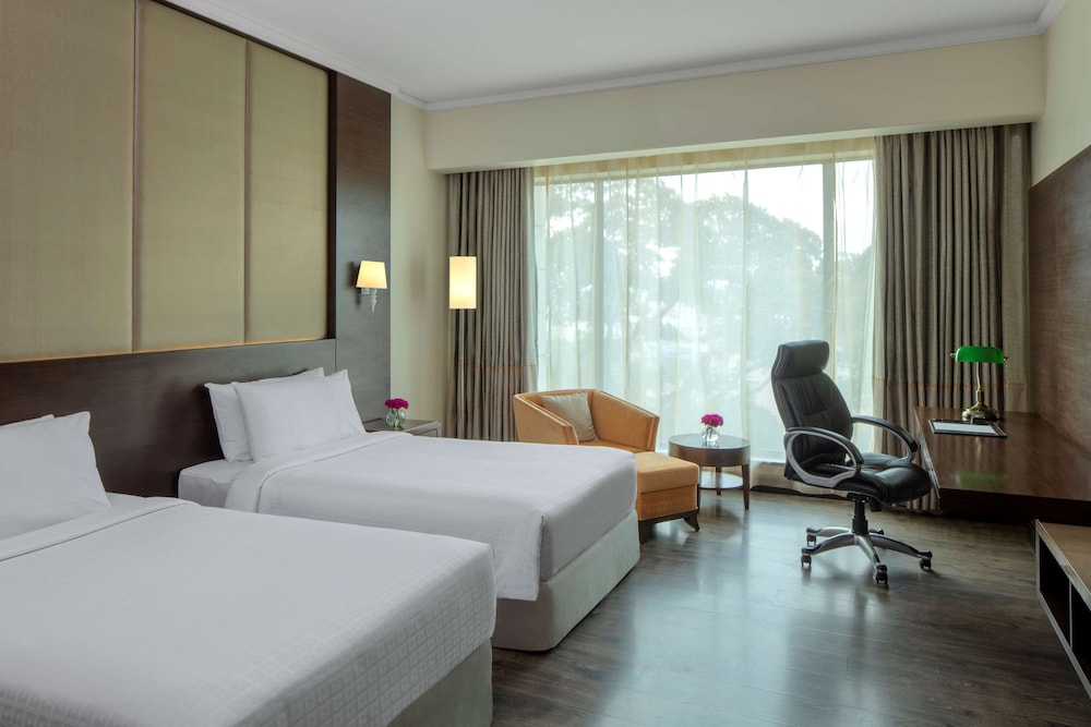 Superior Room, City View photo 2