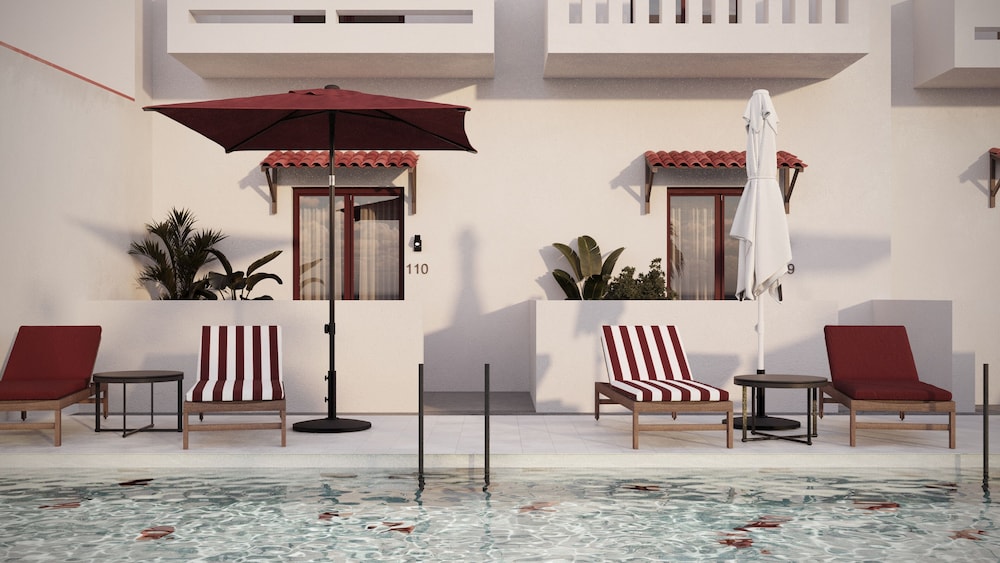 Double Room with Sharing Pool