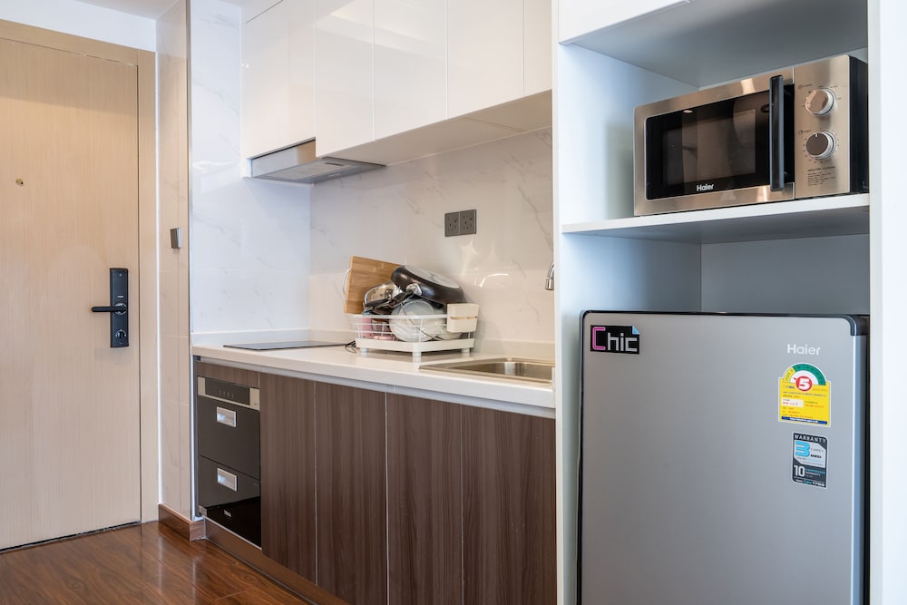 Basic Apartment photo 2