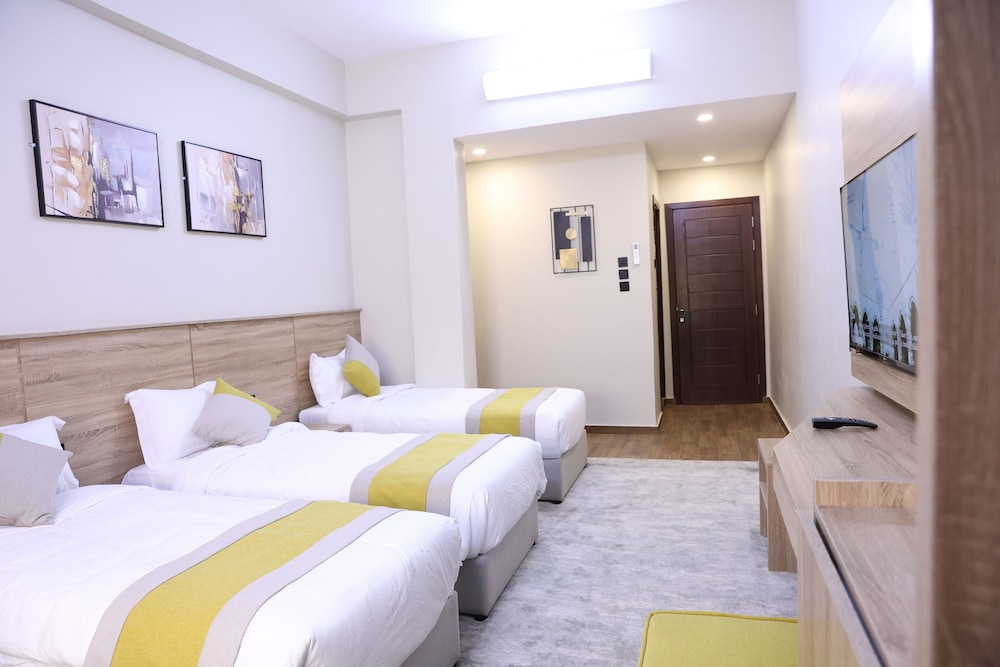 Deluxe Quadruple Room photo 1