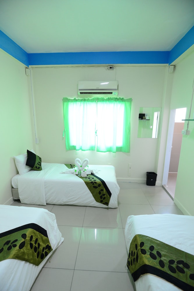 Classic Triple Room photo 3