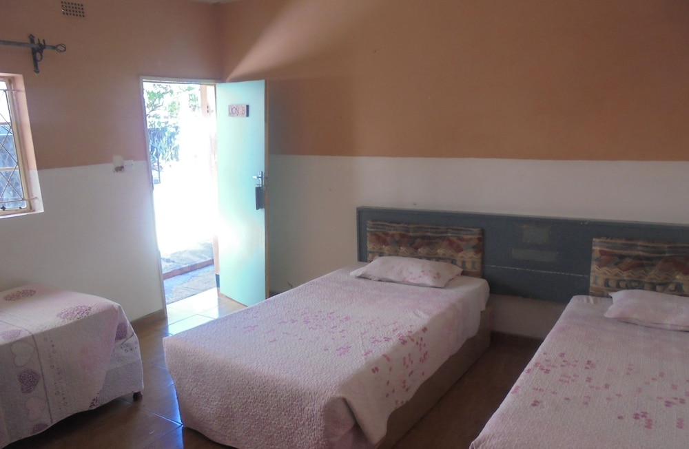 Shared Dormitory, Mixed Dorm photo 1