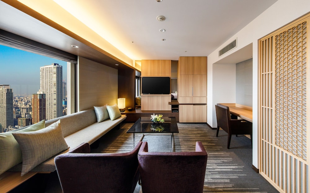 Nikko Junior Suite, Non-Smoking