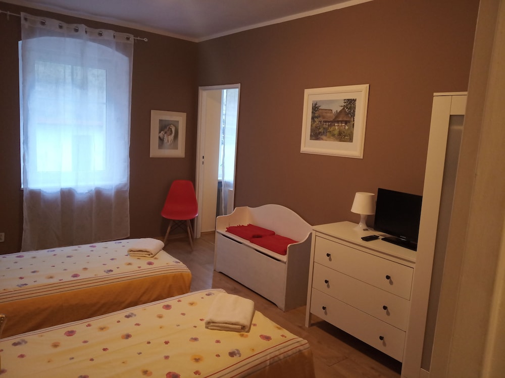 Quadruple Room photo 2