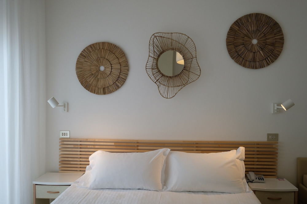 Classic Double Room - Photo 5