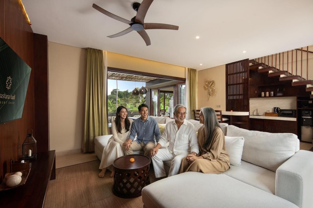 Luxe Countryside 3 Bedroom Pool Villa photo 1