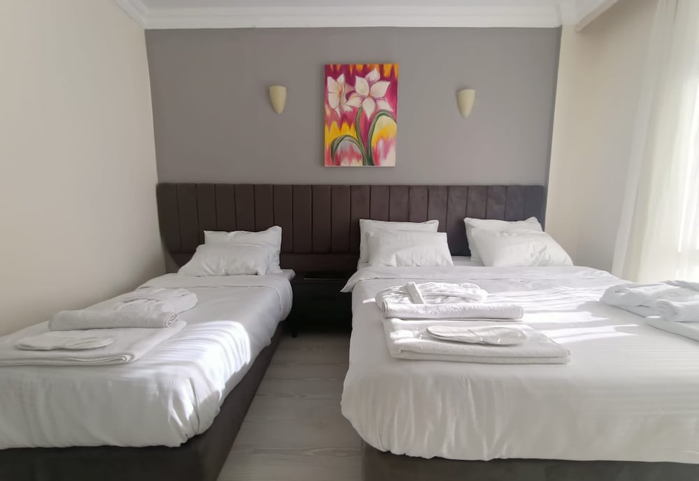 Standard Double Room, Garden View