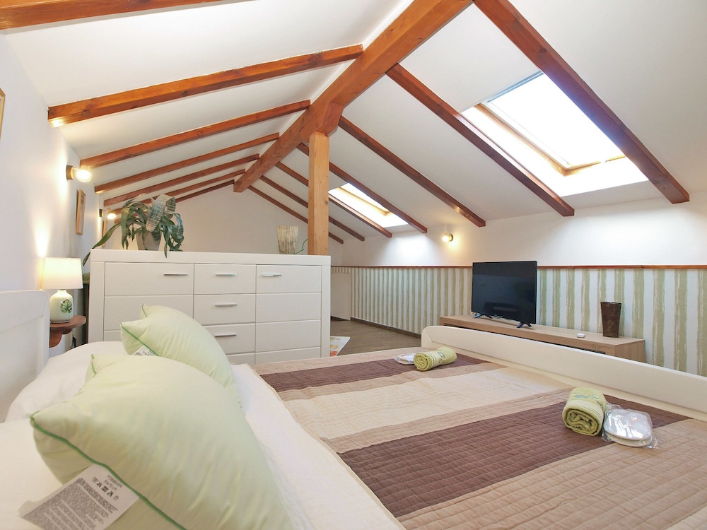 Standard House, 2 Bedrooms (0460) photo 1
