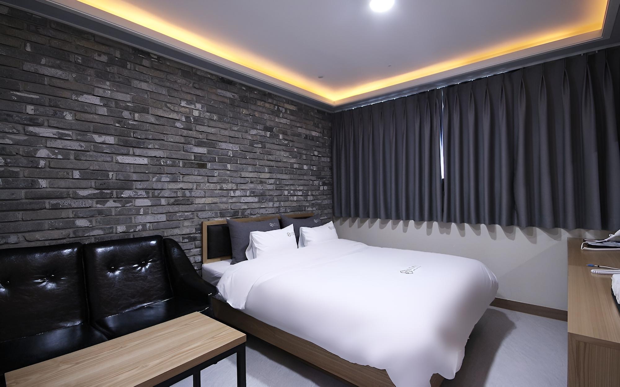 Room (Standard room) - Photo 5