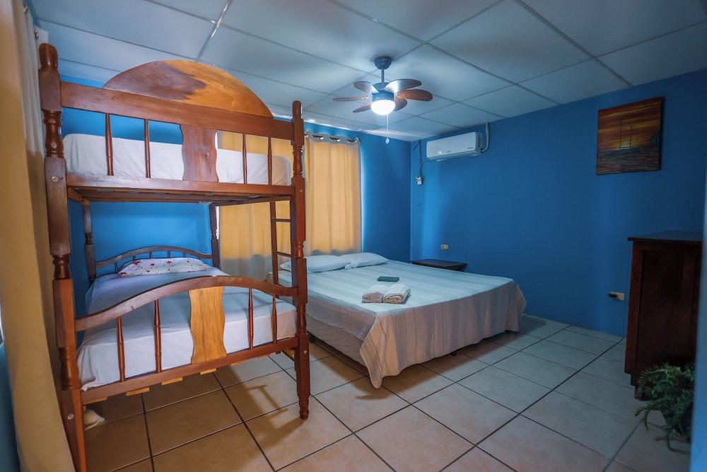 Standard Quadruple Room photo 1