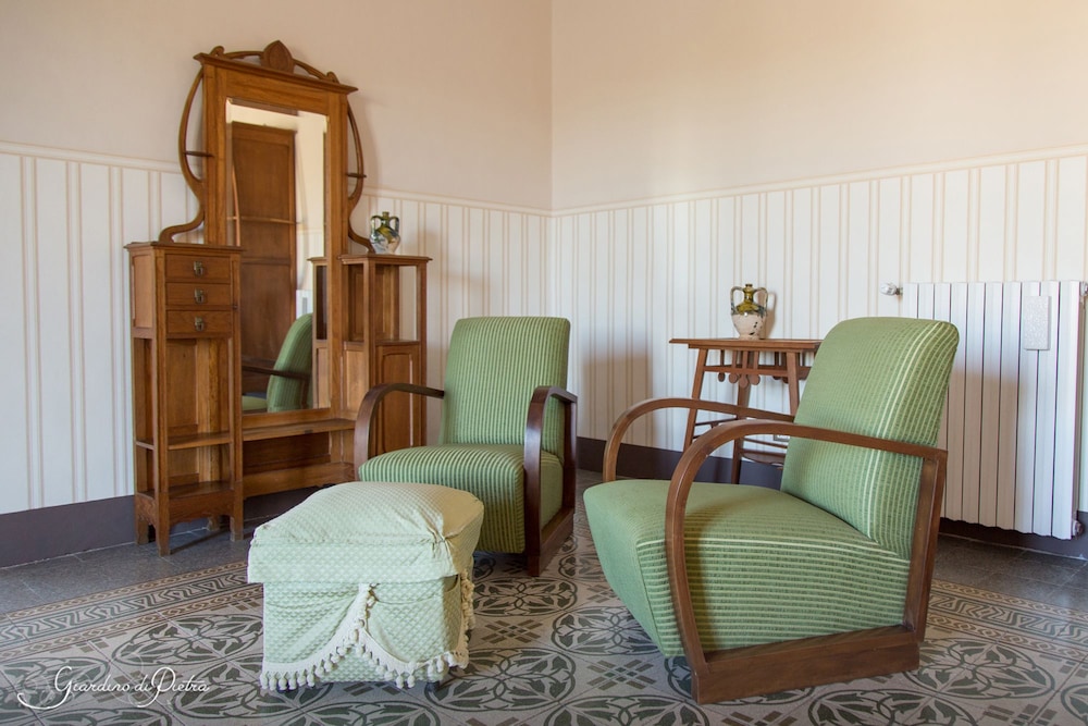 Superior Double Room, Terrace, City View photo 2