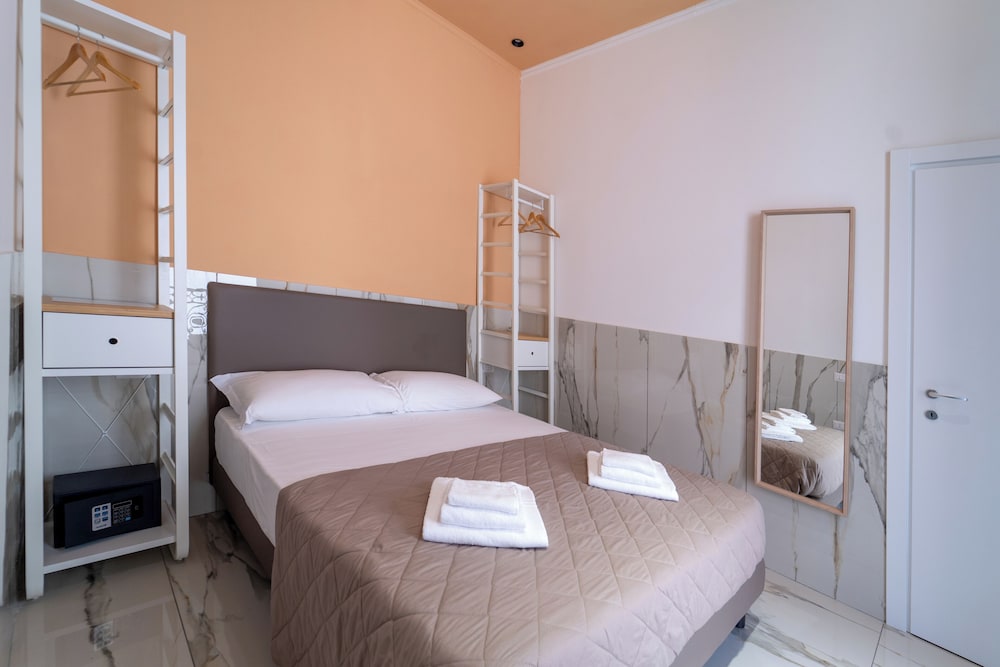 Superior Double Room, Annex Building (Via Guglielmo S. Felice) photo 1
